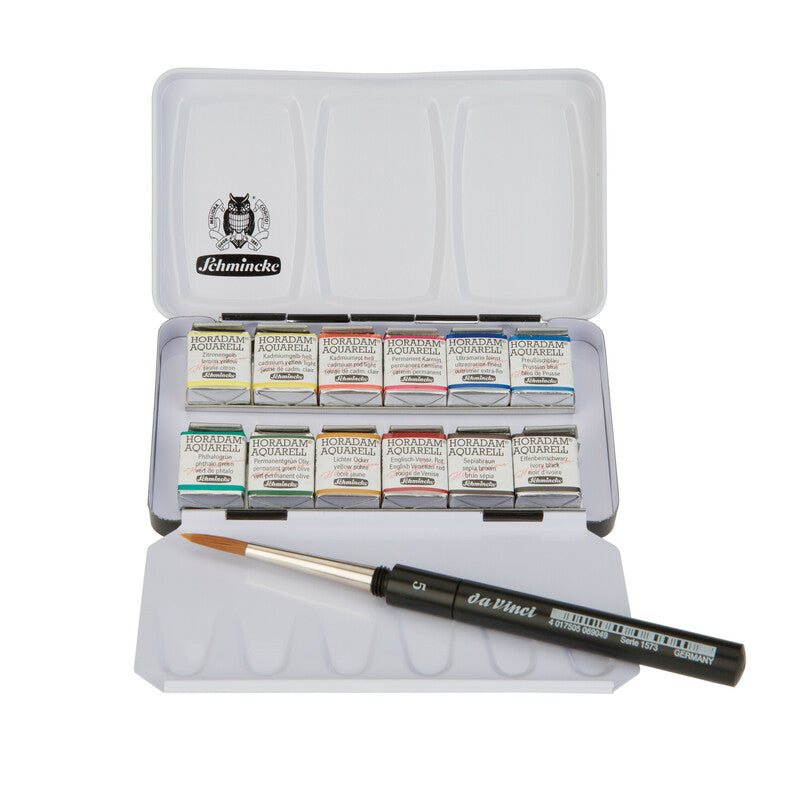 SCHMINCKE HORADAM® Aquarell Metallkasten mit Pinsel| 12 x 1/2 Näpfchen